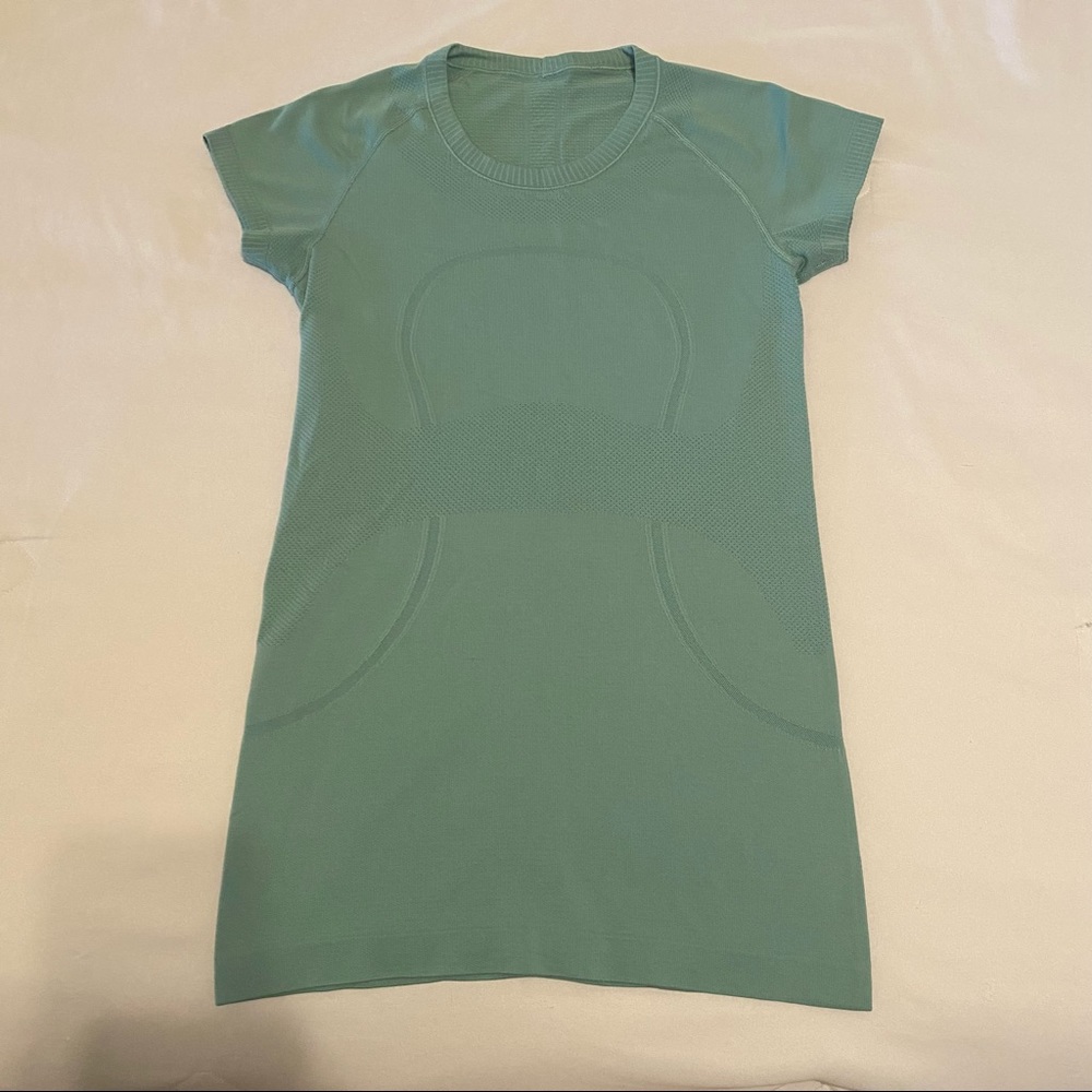 Lululemon Swiftly Tech Tee